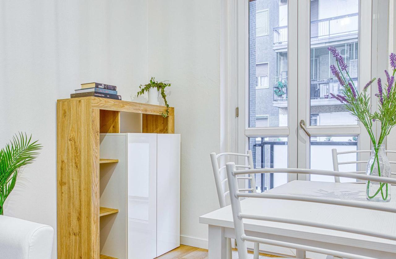 Joivy Warm And Inviting Flat With Balcony Apartman Milánó Kültér fotó